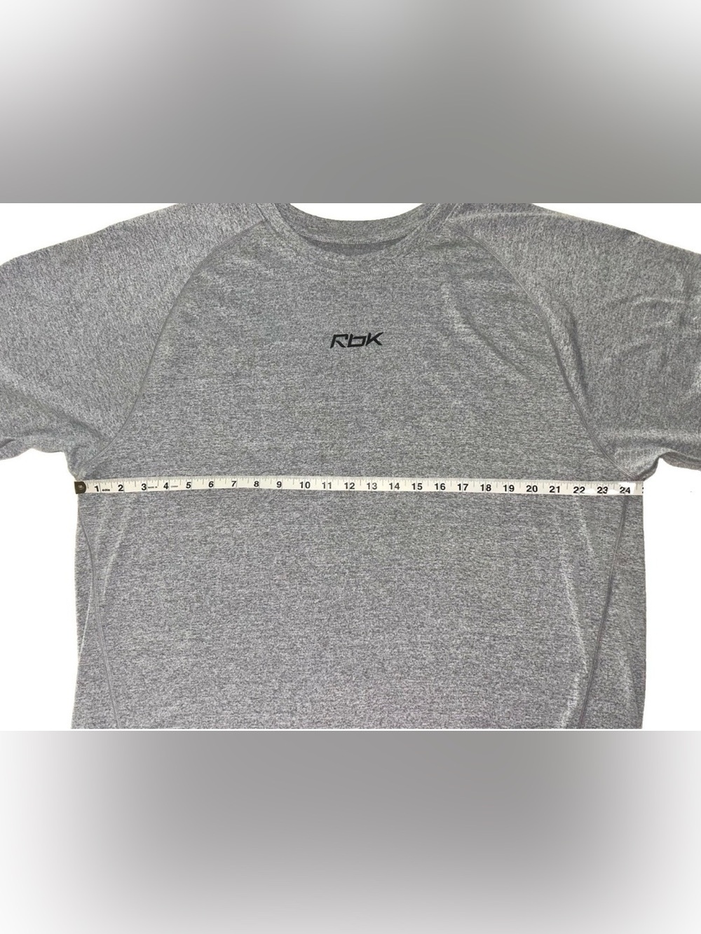 Men’s Reebok RBK Gray Lightweight Crew Neck Short Sleeve Play Dry Logo Tee XXL - Picture 4 of 5